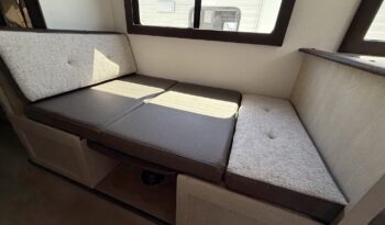 2025 Shasta Oasis I-5 526DB full