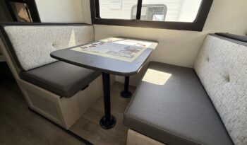 2025 Shasta Oasis I-5 526DB full