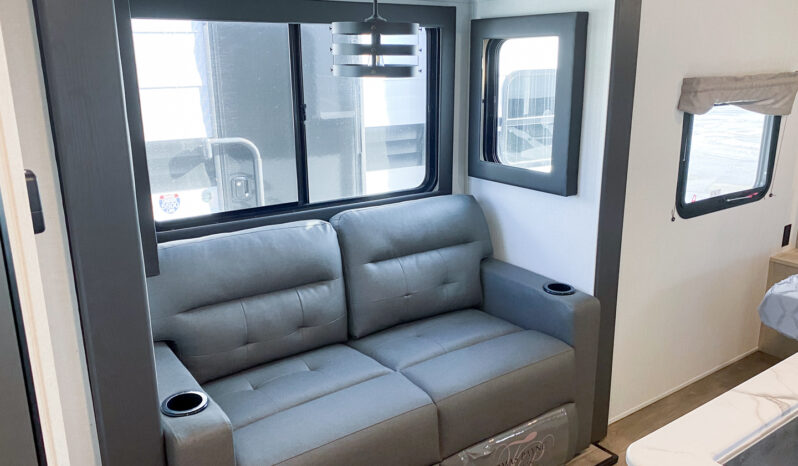 2025 Shasta Oasis 20RB full