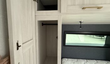 2024 Forest River Grand Surveyor 253RLS full