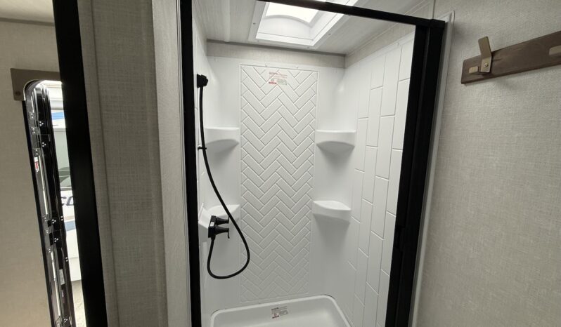 2024 Forest River Grand Surveyor 253RLS full