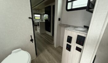 2024 Forest River Grand Surveyor 253RLS full