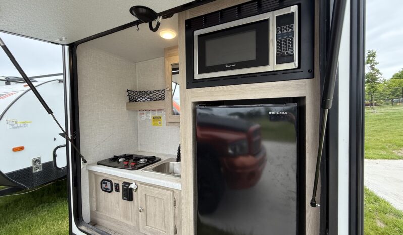 2021 Forest River Flagstaff EPro 12SRK full