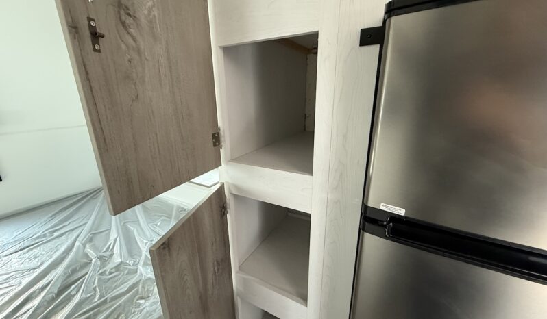 2025 Travel Lite Rove XL 17CC full