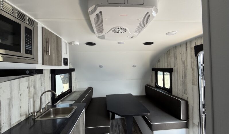 2025 Travel Lite Rove XL 17CC full