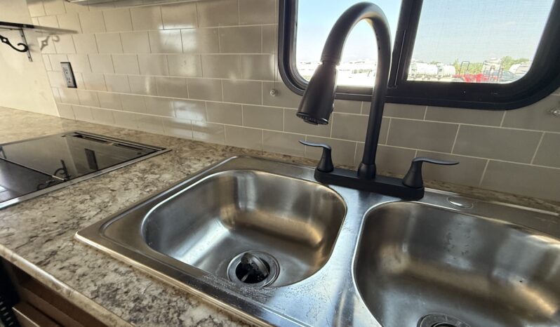 2021 Recreation by Design Navigation 321TBOK full