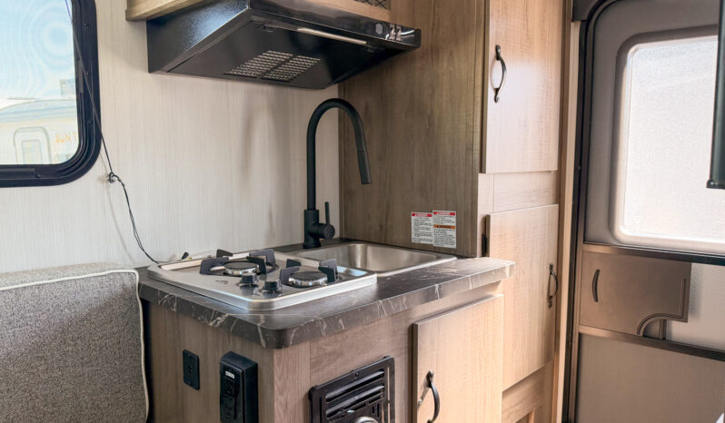 2026 Travel Lite RV 550U-XS full