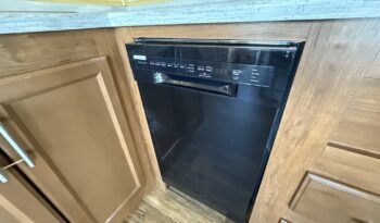 2026 America’s Park Cabins – 33FP full