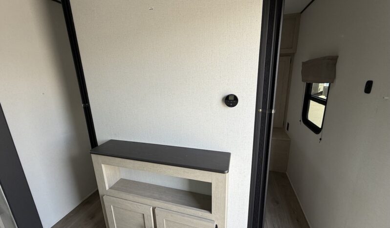 2026 Shasta I-5 532BEDS full