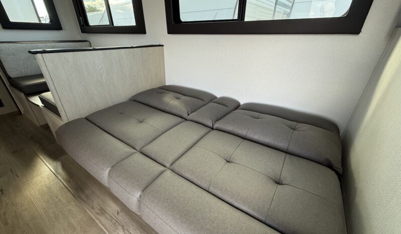 2026 Shasta I-5 532BEDS full