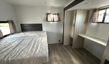 2026 Shasta I-5 532BEDS full