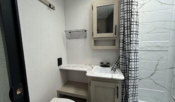 2026 Shasta I-5 532BEDS full