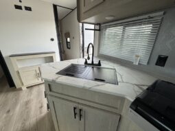 2026 Shasta I-5 532BEDS full
