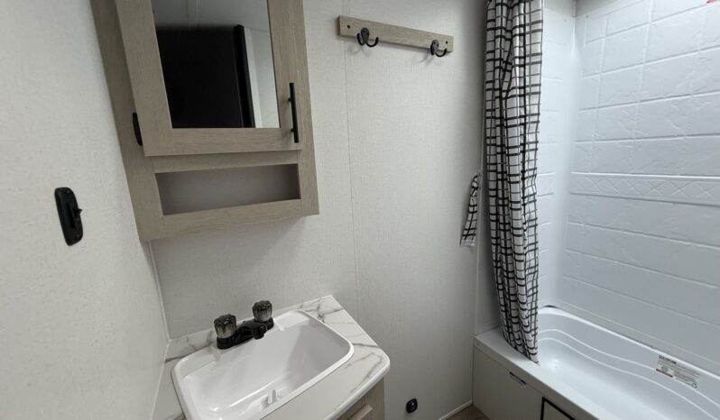 2026 Shasta Oasis 18DBL full