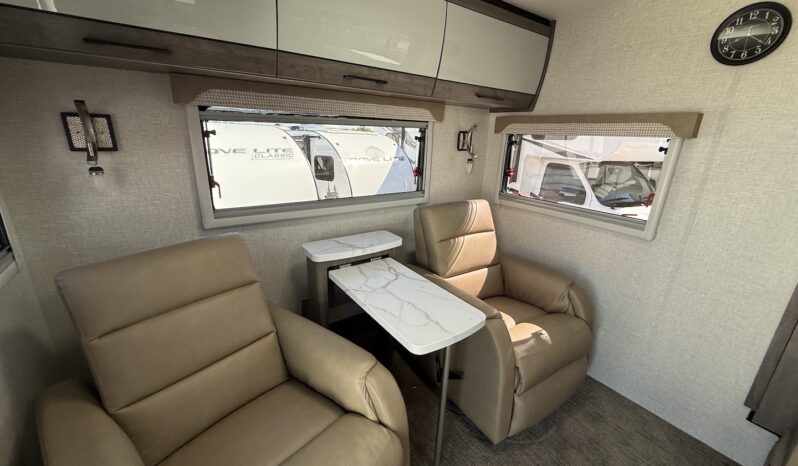 2026 Lance 2565 full