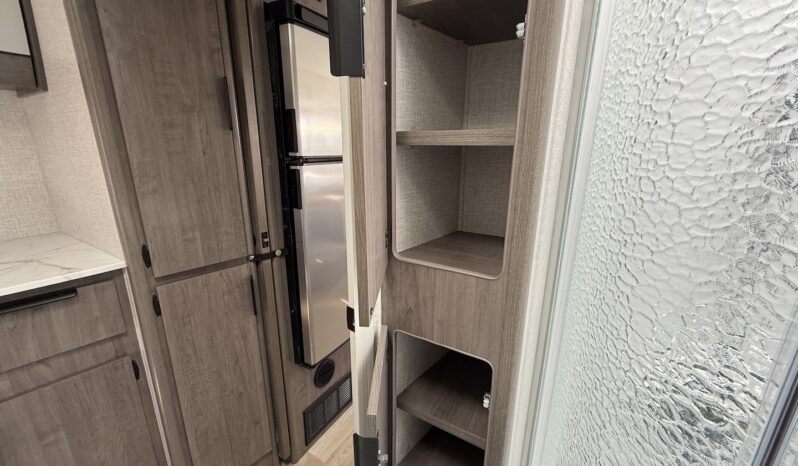 2026 Lance 2565 full