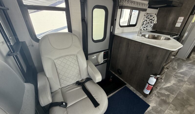 2023 Conquest 6316 full