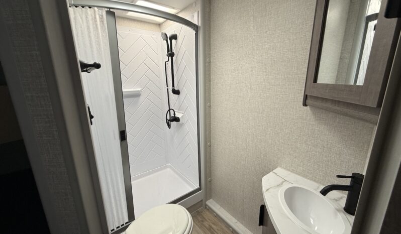 2026 Lance Evolve 1965 full