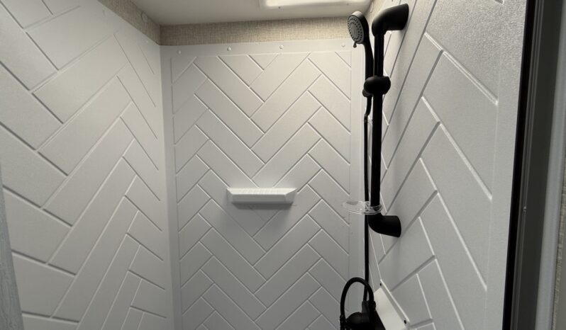 2026 Lance Evolve 1965 full