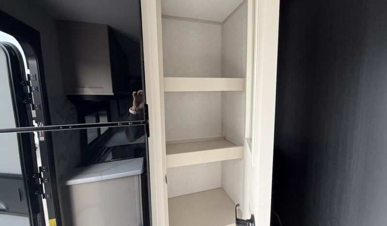 2026 Salem Hemisphere 21RBHL full