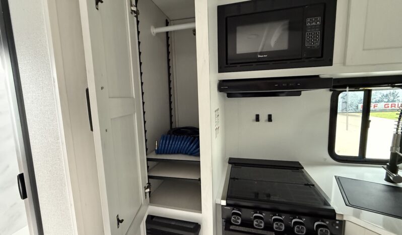 2026 Palomino Real Lite HS-1806 full