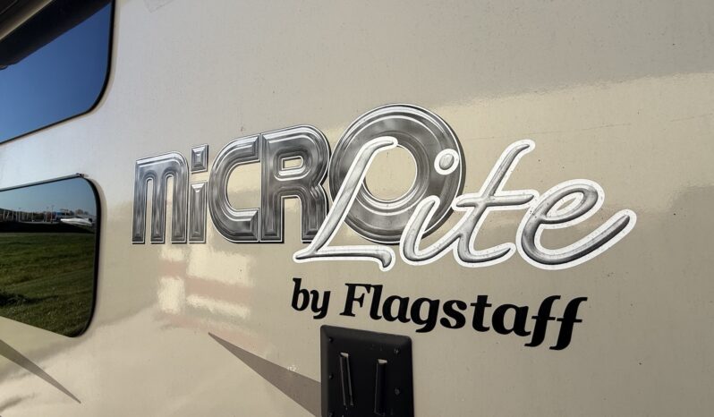 2019 Flagstaff 25LB full