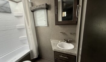 2019 Flagstaff 25LB full