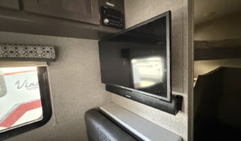 2019 Flagstaff 25LB full