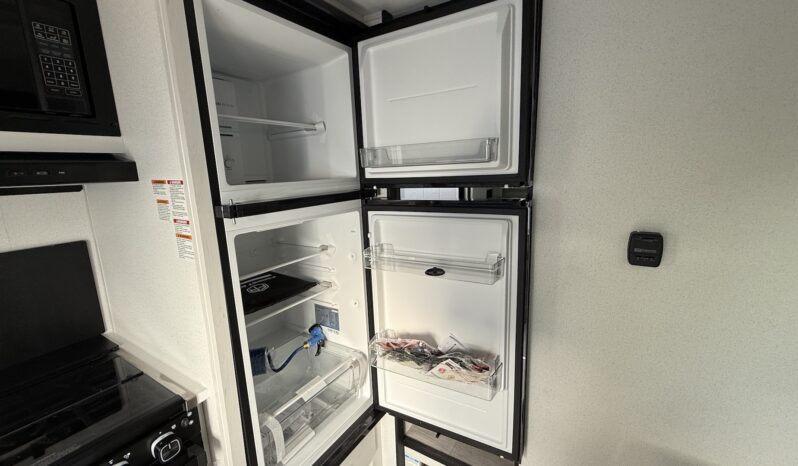 2026 Palomino Real Lite HS-2110 full