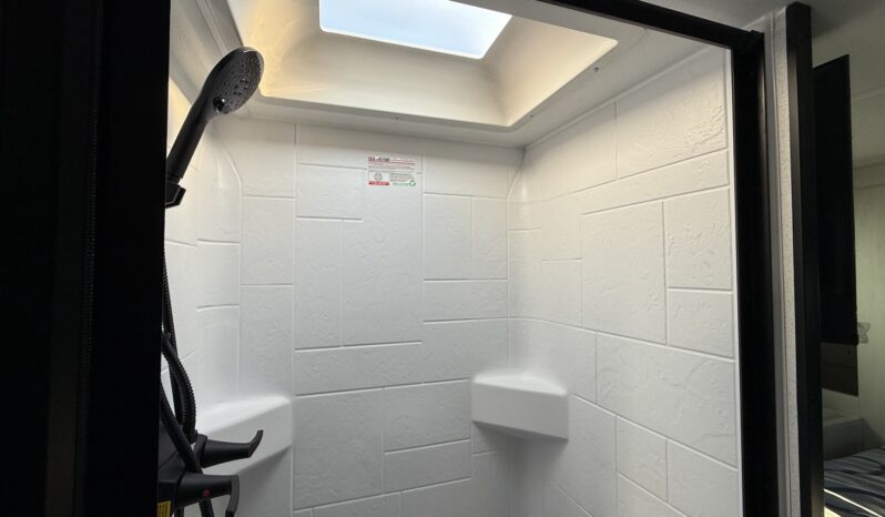 2026 Palomino Real Lite HS-2110 full