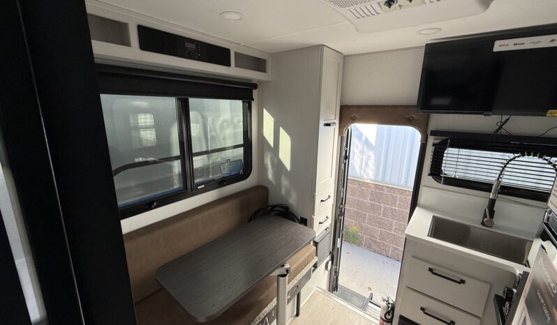 2026 Palomino Real Lite HS-2110 full