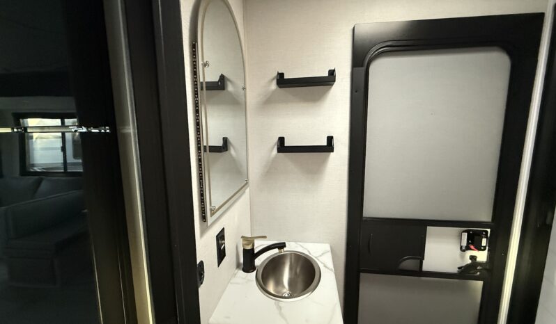 2026 Salem Hemisphere 25BHHL full