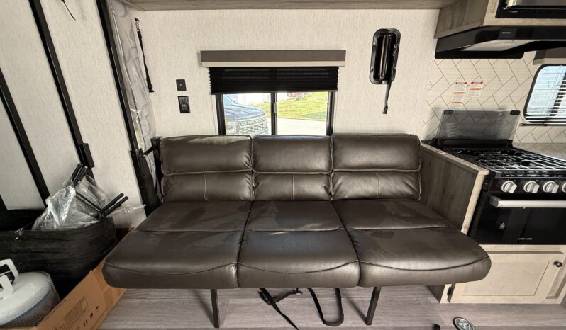 2026 Sunset Park RV Sun Lite 27WQB full