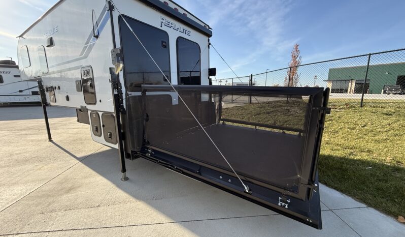 2024 Palomino Real Lite HS-1916 full