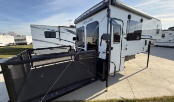 2024 Palomino Real Lite HS-1916 full