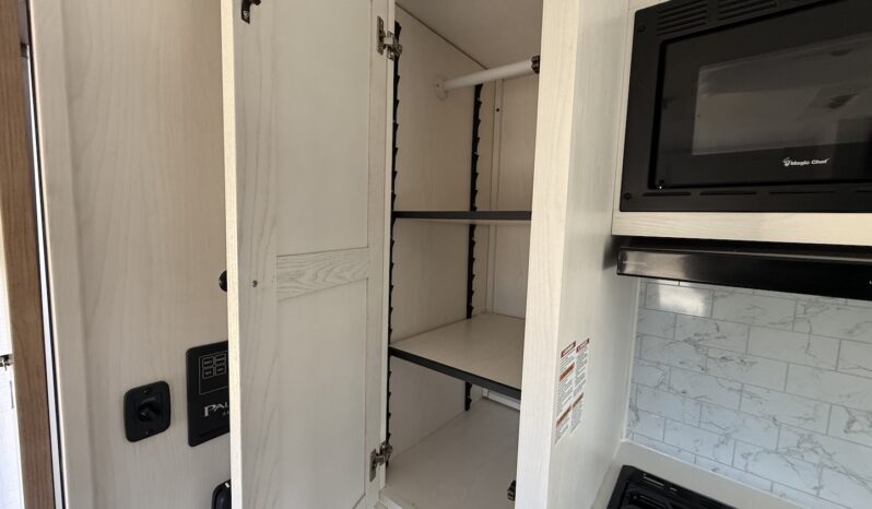 2024 Palomino Real Lite HS-1916 full