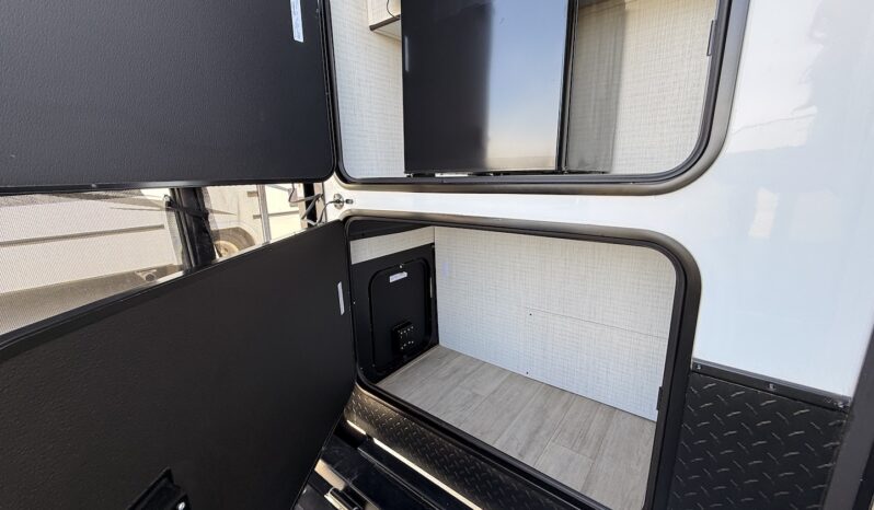 2024 Palomino Real Lite HS-1916 full