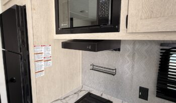 2026 Shasta Oasis 18FQ full