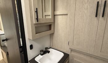 2026 Shasta Oasis 18FQ full