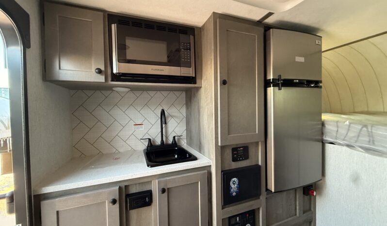 2026 Sunset Park RV Sun Trek 600 full