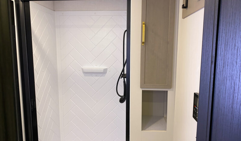 2026 Salem Hemisphere 25BHHL full