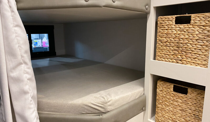 2026 Salem Hemisphere 25BHHL full