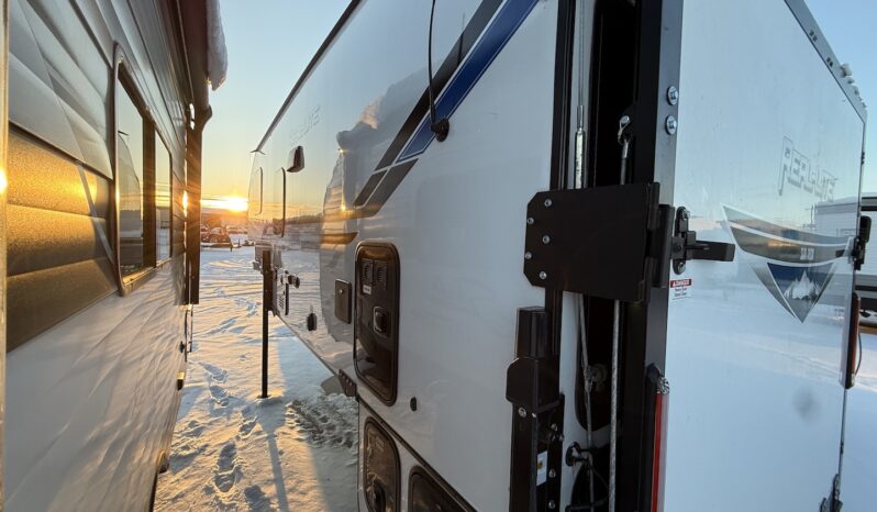 2025 Palomino Real Lite HS-1916 full