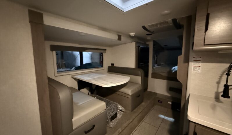 2026 Lance 1172 full