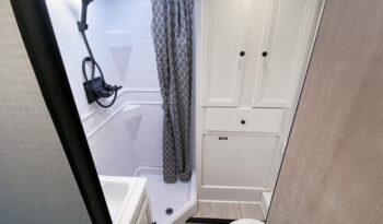 2024 Palomino Real Lite HS-2114 full