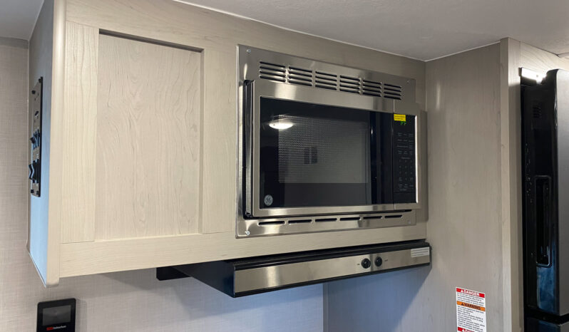 2026 Viking 18DBS full