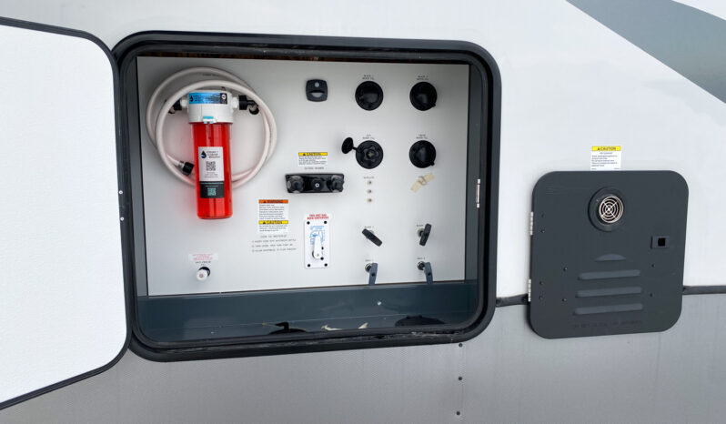 2026 Salem Hemisphere ROOST43 full