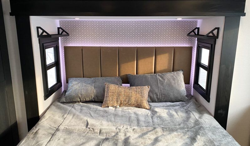 2026 Salem Hemisphere ROOST43 full