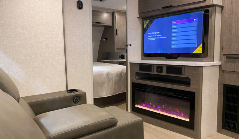 2026 Lance Squire SQ26 full