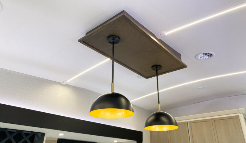 2026 Salem Hemisphere 321DRL full